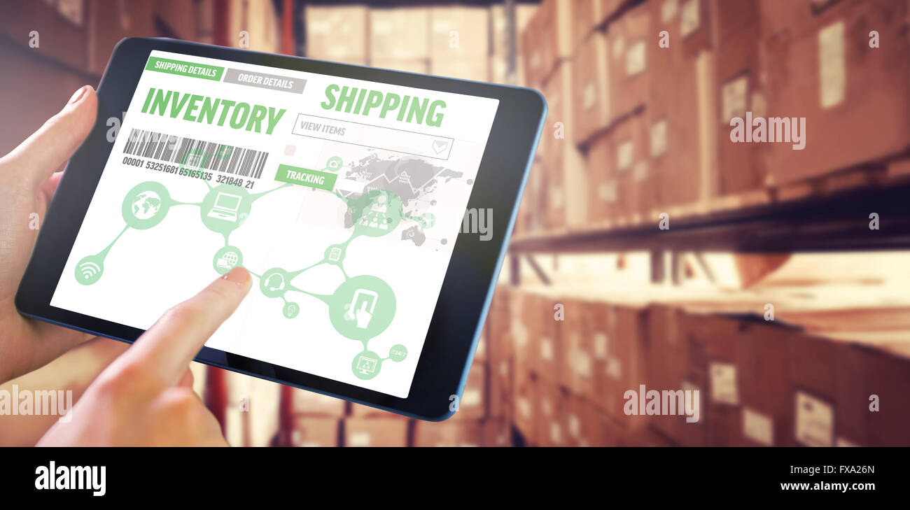 Immagine composita dell'uomo utilizzando tablet pc Foto Stock