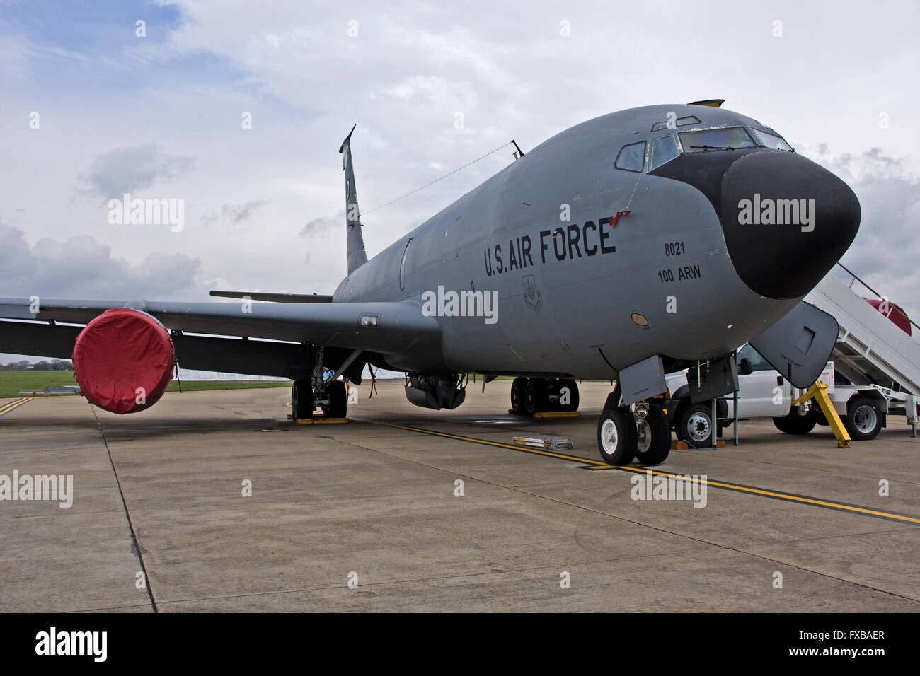 Boeing KC-135R Stratotanker 351ARS centesimo ARW USAFE RAF Mildenhall Foto Stock