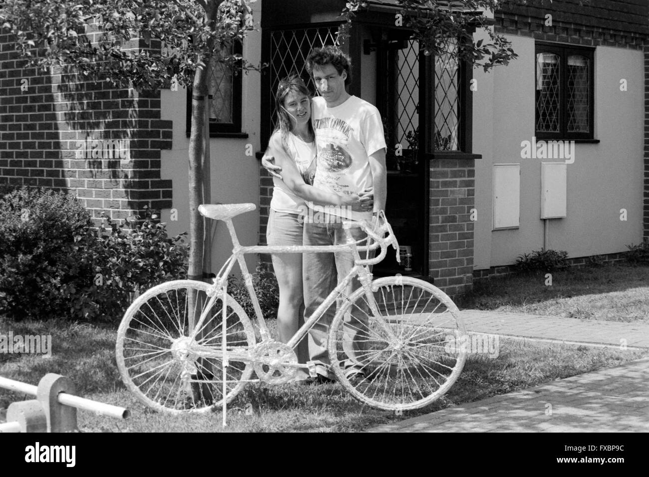 Progetto d'arte bicicletta da corsa contemplati nella stagnola England Regno Unito Foto Stock