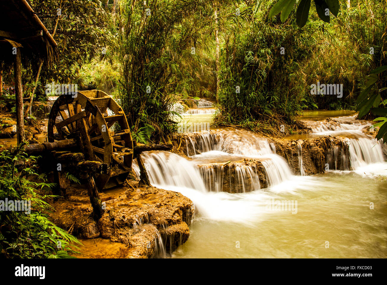 Le cascate di Kuang Si Laos Foto Stock