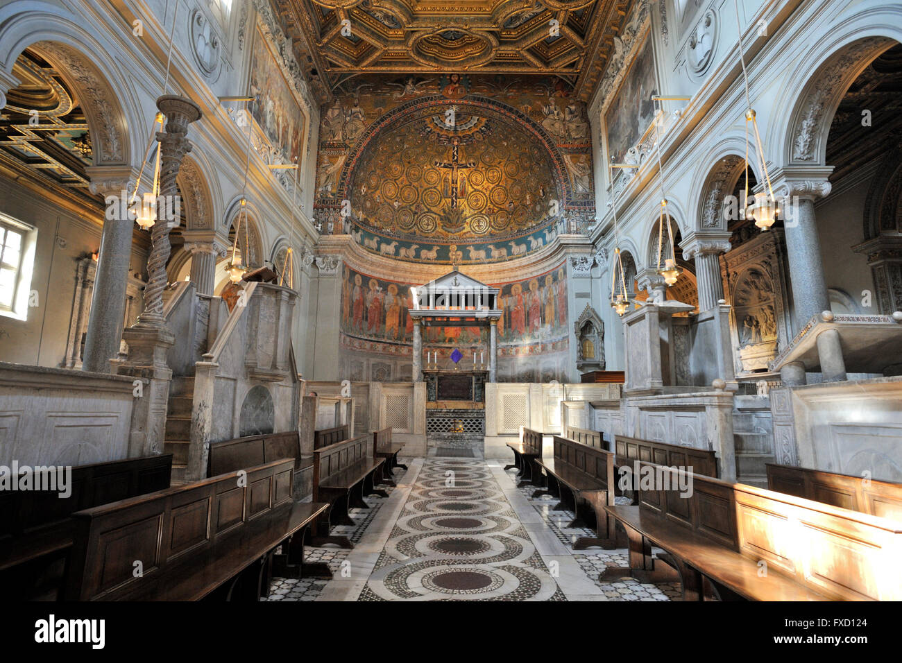 Italia, Roma, basilica di San Clemente interni Foto Stock