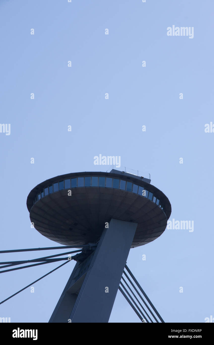 UFO Bridge - Vista di Bratislava Foto Stock