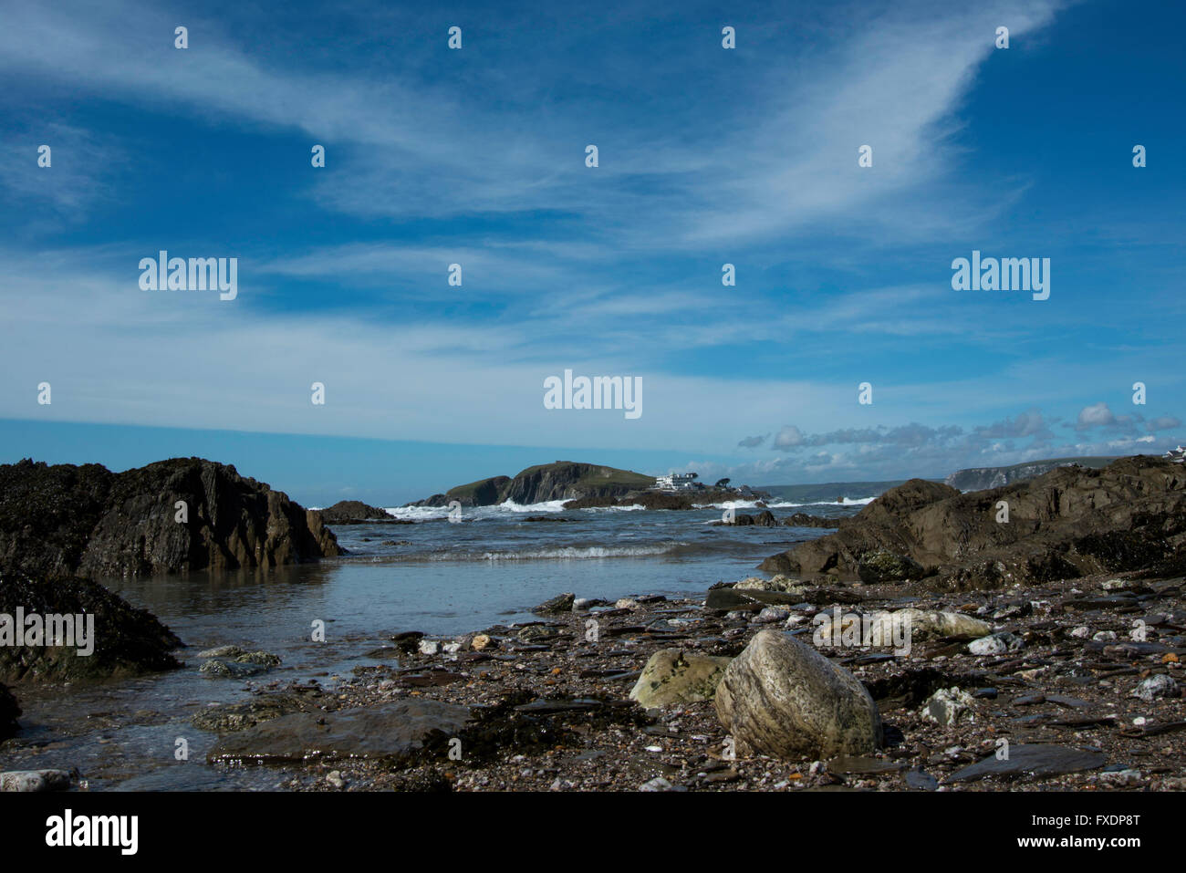 Il paesaggio costiero di Bantham Beach South Devon con Burgh Island e Bigbury in background. Foto Stock