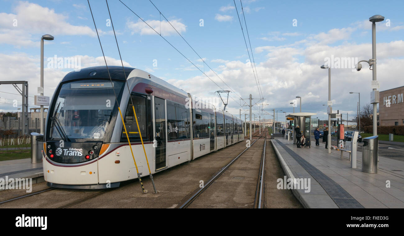 Edinburgh Airport Tram Park And Ride www.alamy.it