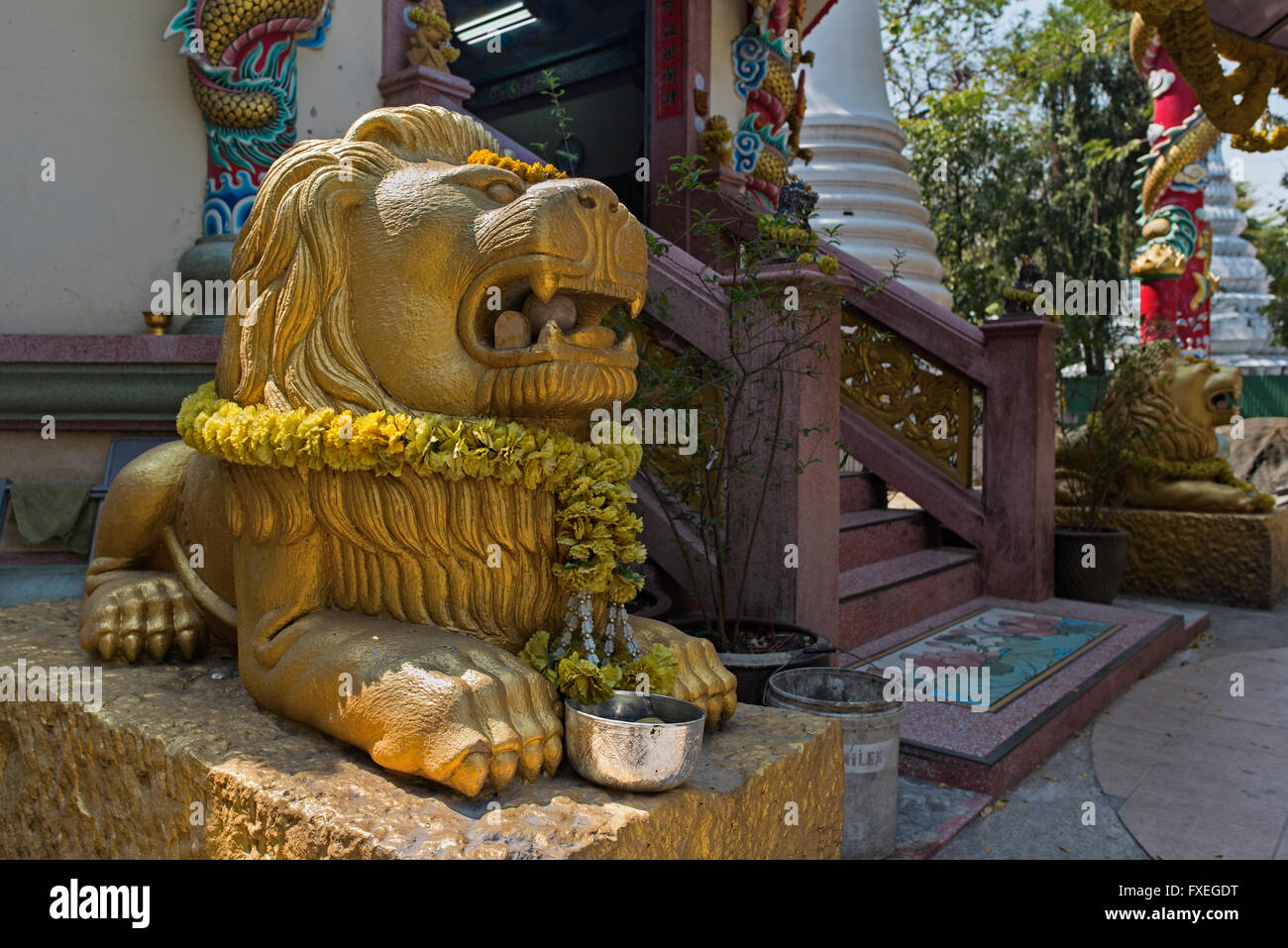 Santuario cinese al Wat Chana Songkhram Banglamphu Bangkok in Thailandia Foto Stock