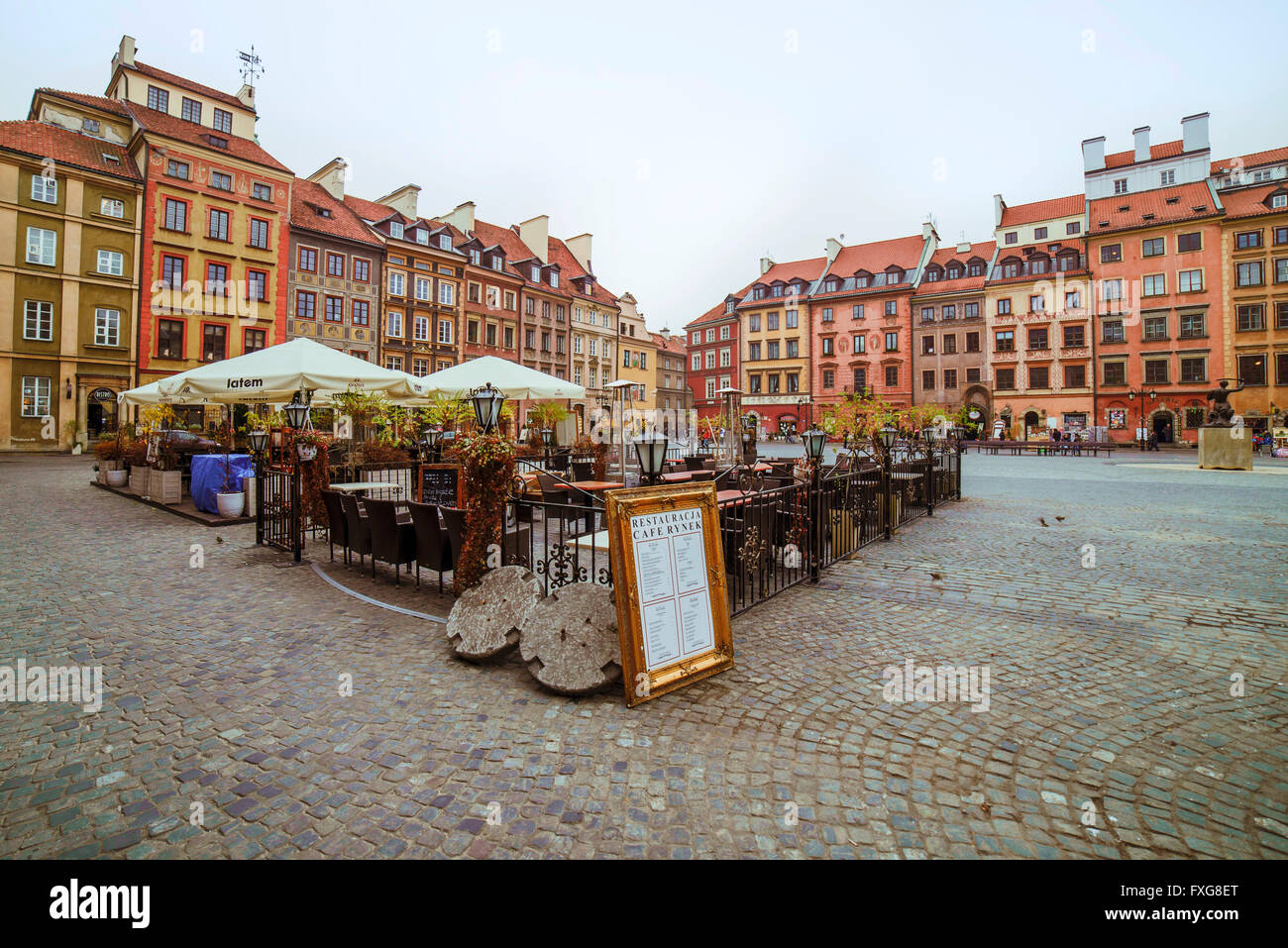 Dalla Piazza del Mercato della Città Vecchia, Rynek Starego Miasta, Sito Patrimonio Mondiale dell'UNESCO, Varsavia, Mazovia Provincia, Polonia Foto Stock