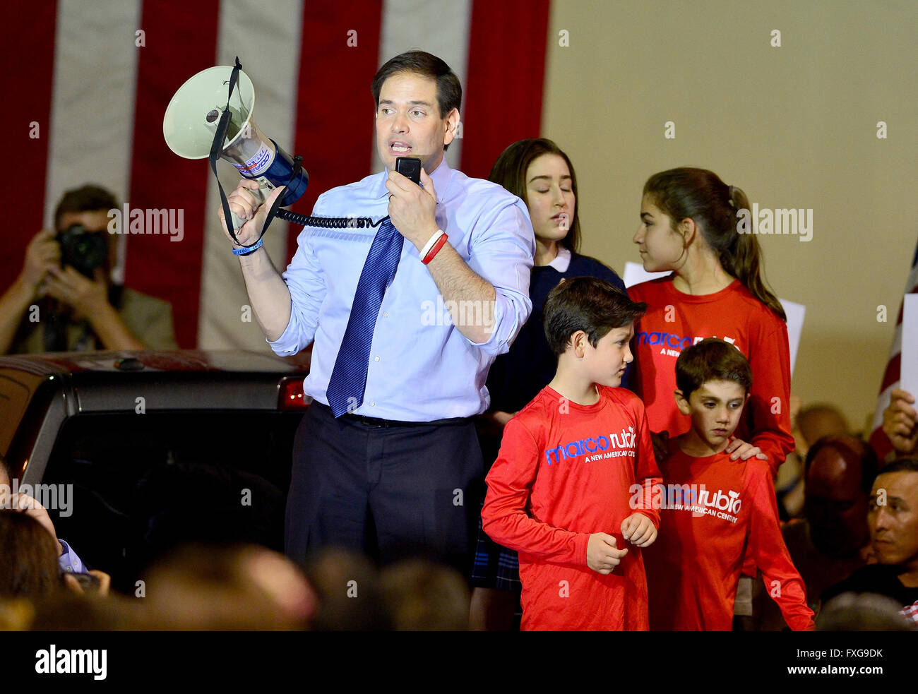 Candidato presidenziale repubblicano Marco Rubio parla durante una campagna al Rally Città di West Miami Centro ricreativo. Il senatore degli Stati Uniti per la Florida e altri candidati Repubblicani continuare alla campagna che conduce fino al marzo xv Florida Featuri primario Foto Stock