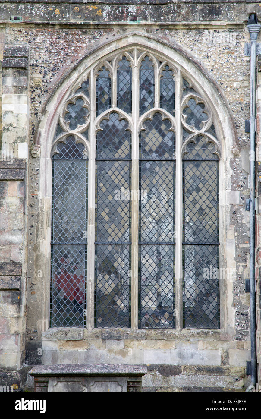 St Thomas e St Edmund la finestra della Chiesa, Salisbury, England, Regno Unito Foto Stock