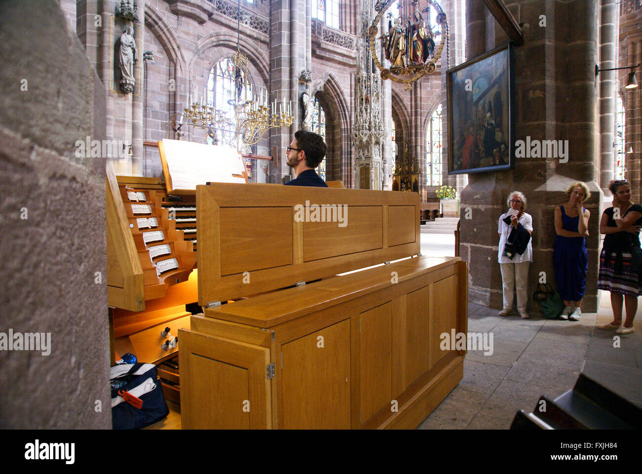 Concerto per organo a St. Lorenz chiesa, Norimberga, Baviera, Germania Foto Stock