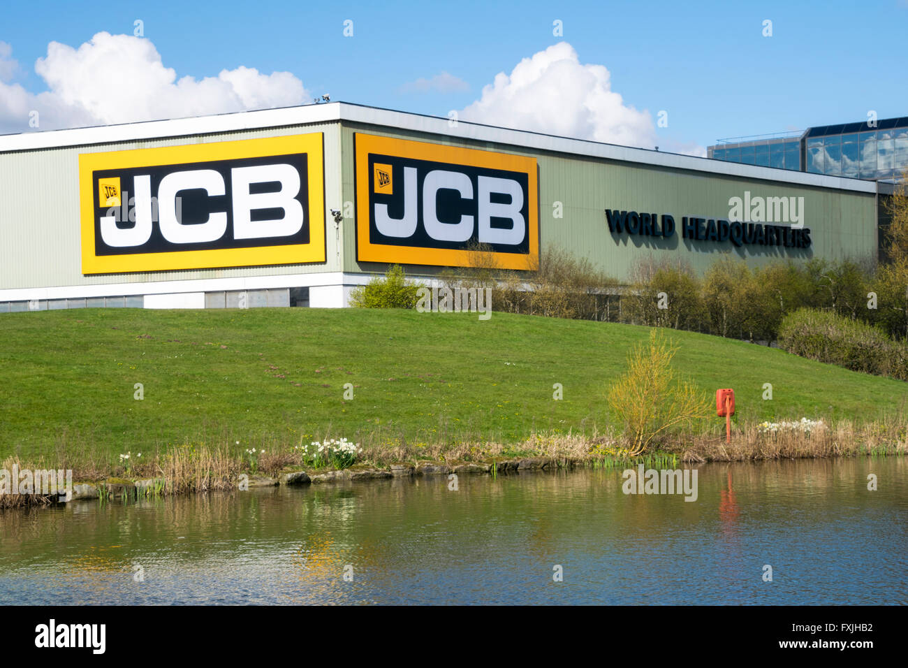 JCB World Headquarters a Rocester, Uttoxeter, Staffordshire con il nuovo logo JCB Foto Stock