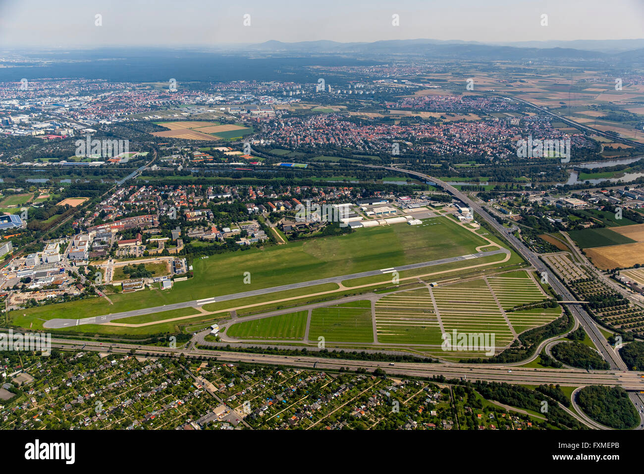 Vista aerea, aeroporto Mannheim-Neuostheim, airfield, aviazione generale, Mannheim, Baden-Württemberg, Germania, Europa, vista aerea, Foto Stock