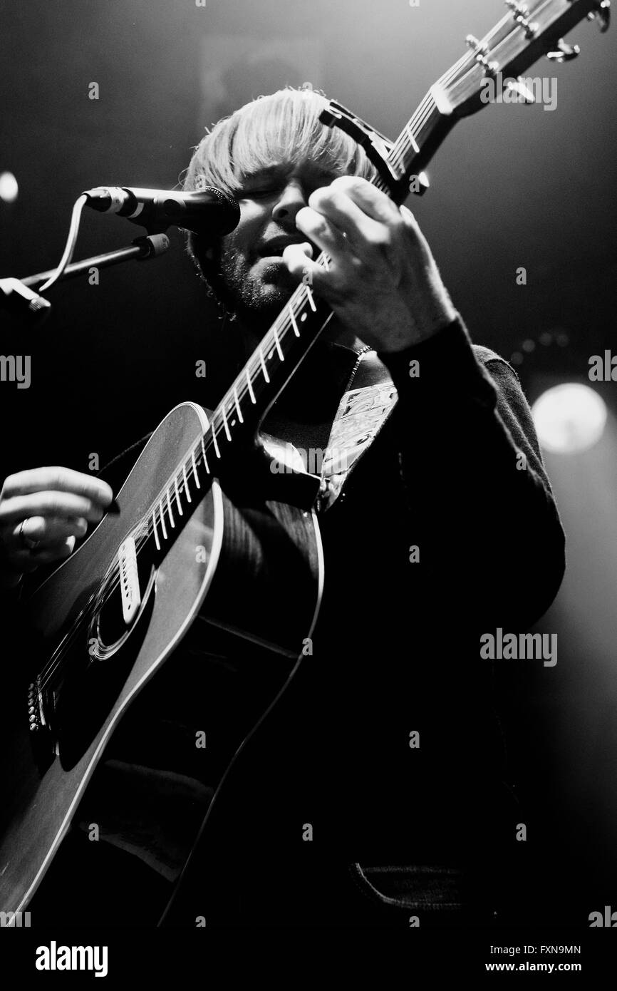 Barcellona - NOV 11: Il corallo (BAND) esegue a Razzmatazz tappa del 11 novembre 2010 a Barcellona, Spagna. Foto Stock