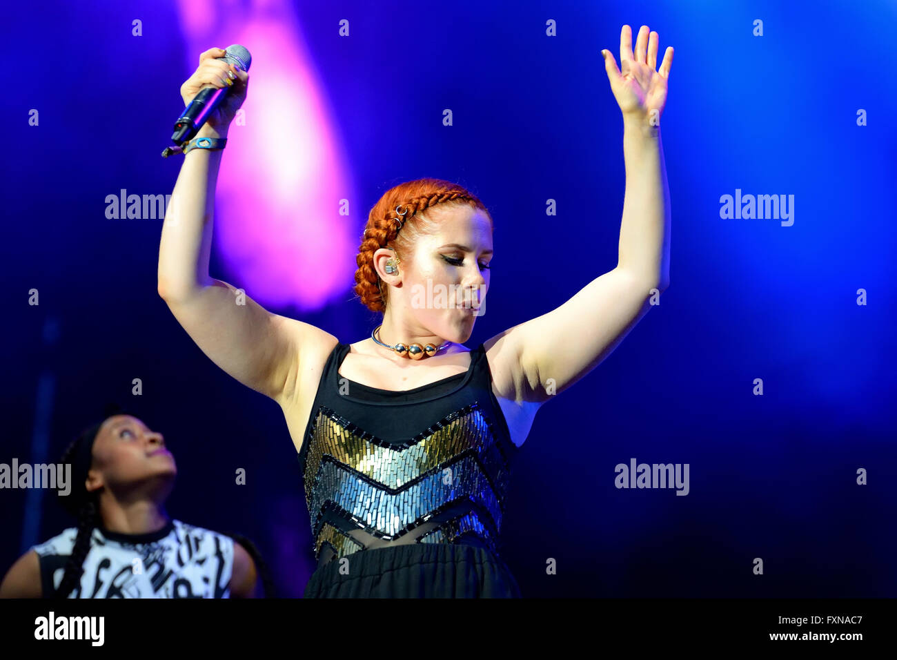 BENICASSIM, Spagna - 19 luglio Katy B (inglese cantante e cantautore) in concerto a FIB Festival il 19 luglio 2014. Foto Stock