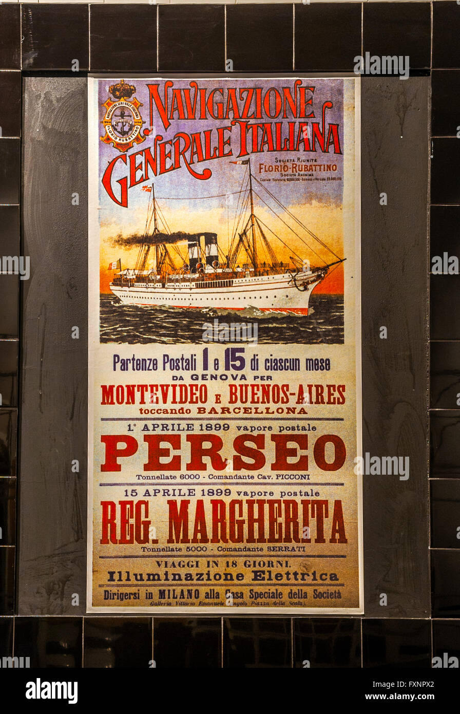 Italia Liguria Genova Galata Museo del Mare terzo piano di memoria e migrazione - Stazione Marittima - Poster di partenze migranti Foto Stock