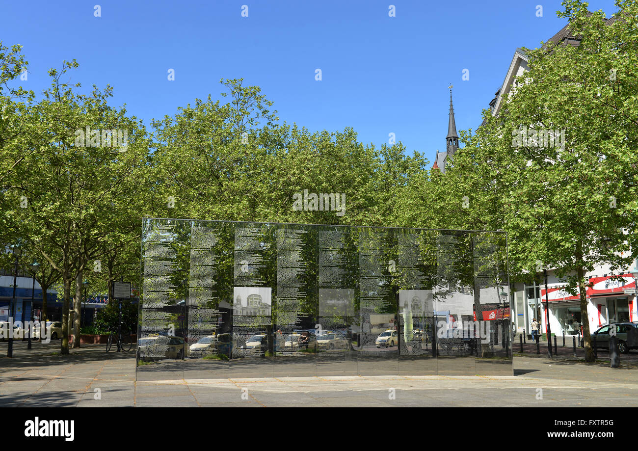 Spiegelwand, Holocaust-Denkmal, Hermann-Ehlers-Platz, Steglitz Berlino, Deutschland Foto Stock