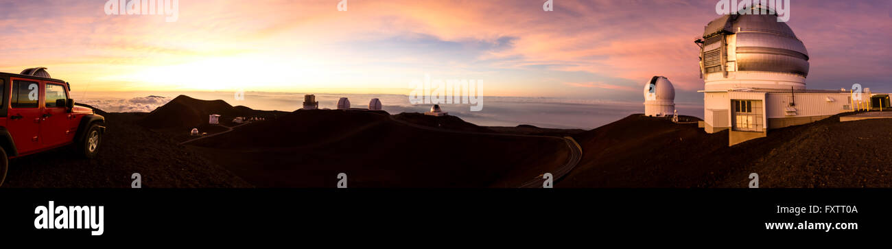 Telescopi sulla sommità del Mauna Kea Mountain, Big Island delle Hawaii, 2016 Foto Stock