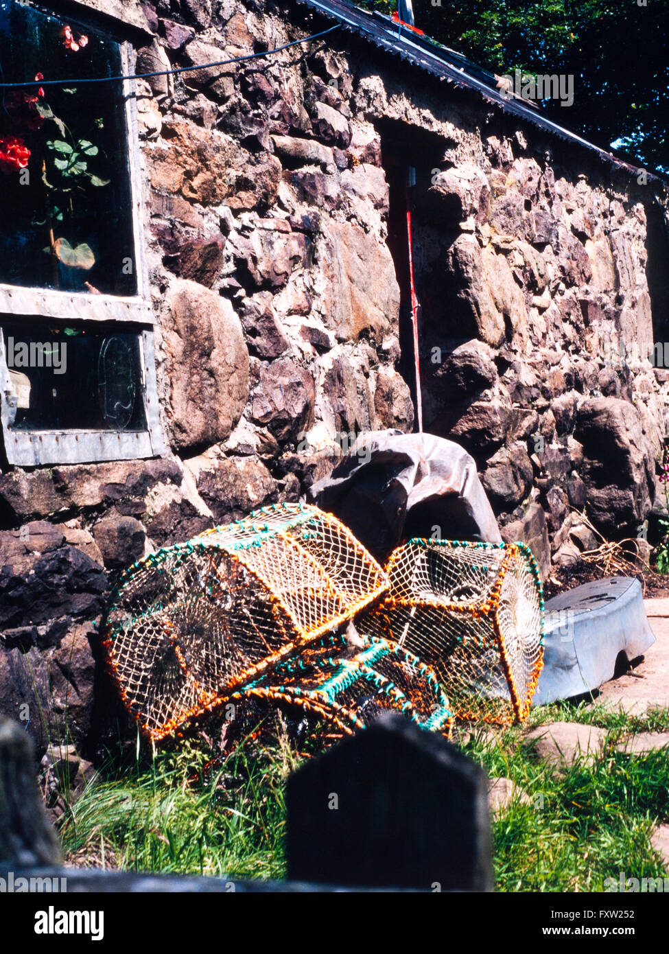 Crofters cottage su Scoraig, Wester Ross, Scotland, Regno Unito. Foto Stock