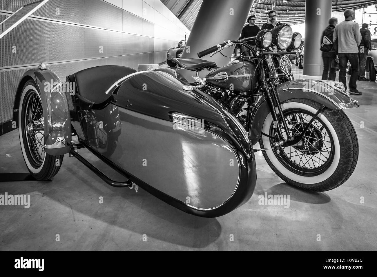Motocicletta Harley Davidson WLA 45 Gespann, 1944 con sidecar Simard Rocketman, 1934. Foto Stock