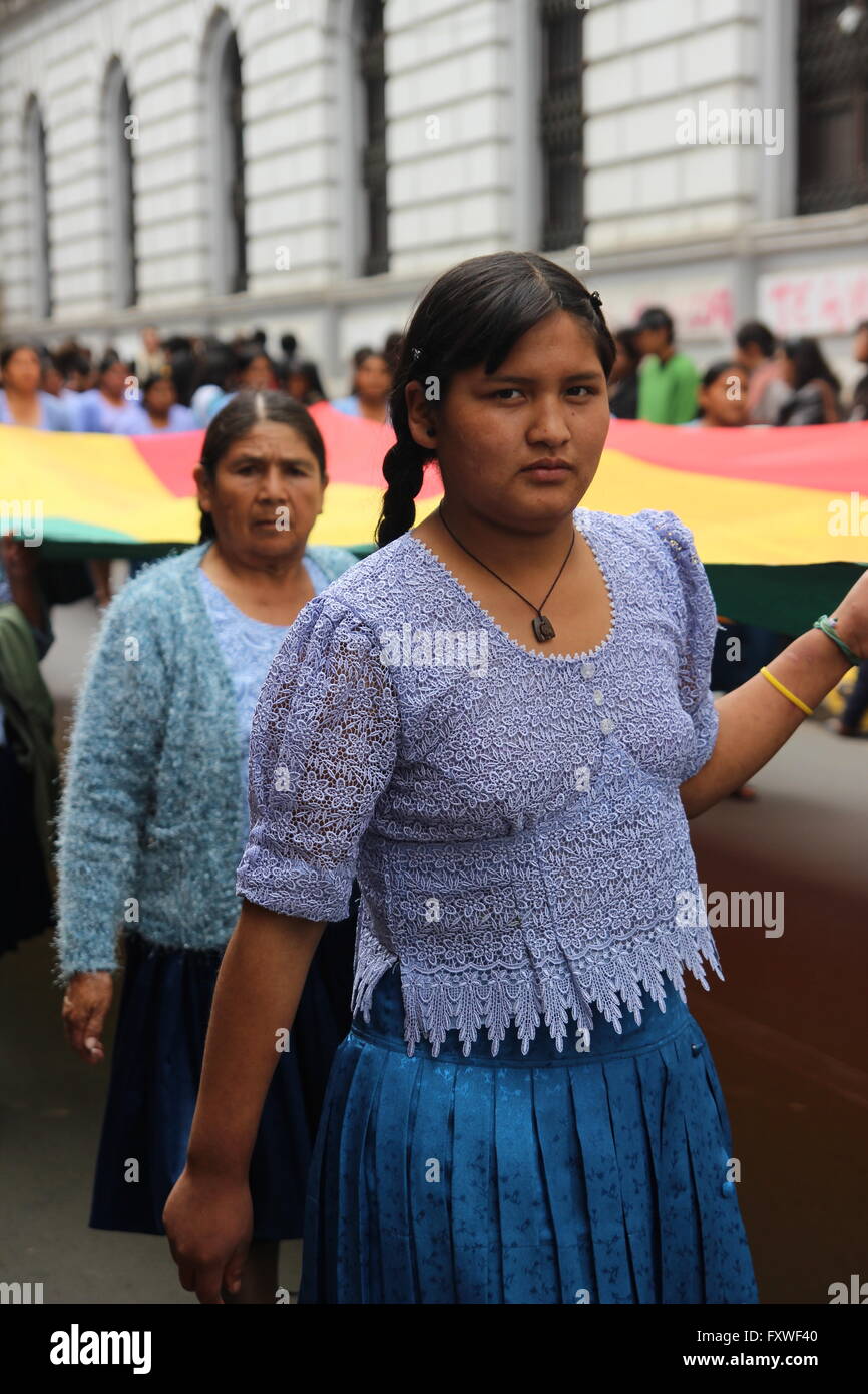 Bolivia - 06/08/2013 - Bolivia / Sucre (Bolivia) / Sucre (Bolivia) - August 6th, corteo per la giornata nazionale a capitale cit Foto Stock
