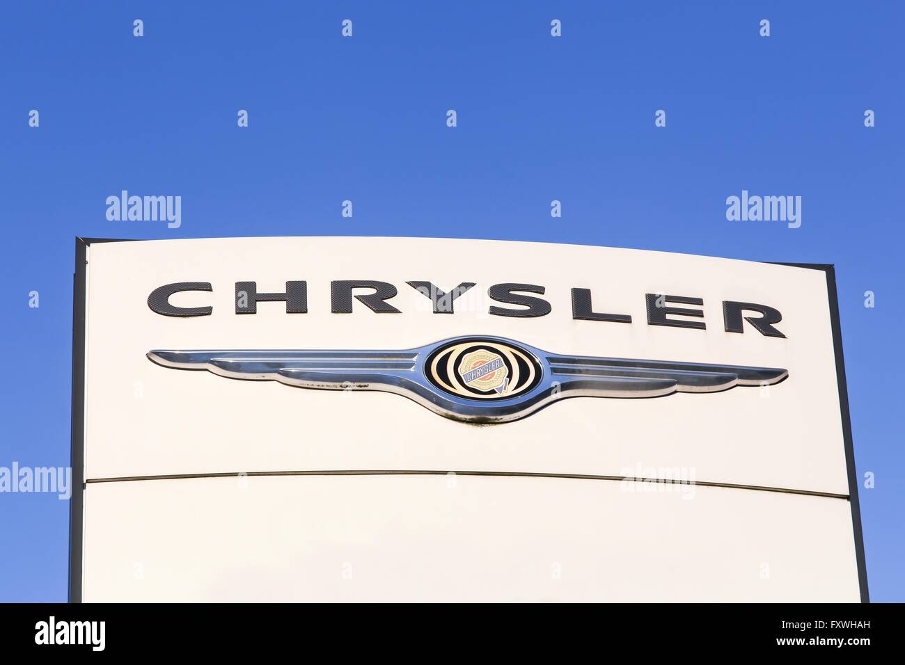 Chrysler logo su un pannello Foto Stock