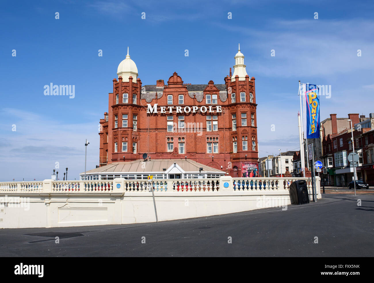 Il metropole hotel sul lungomare di Blackpool, Lancashire Foto Stock