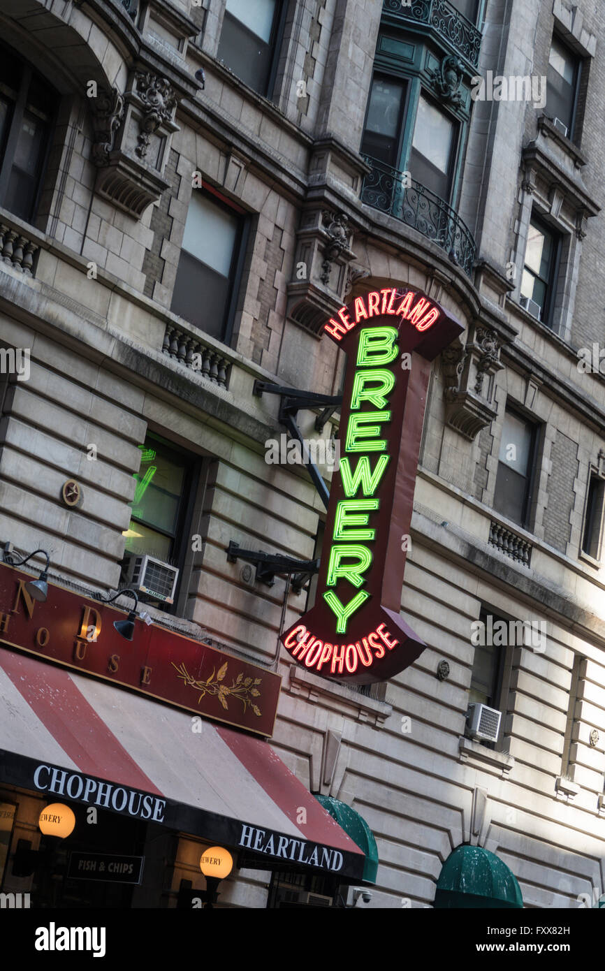 Heartland Brewery Ristorante segno di facciata, NYC Foto Stock