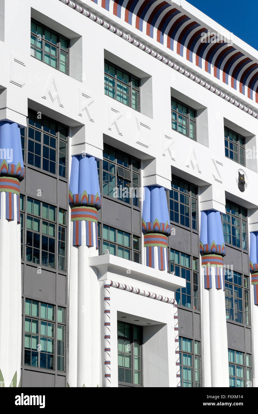 La facciata della Carreras fabbrica di sigarette Tabacco AZIENDA edificio Art Deco Camden Londra xx secolo egiziano egiziano Revival- Foto Stock