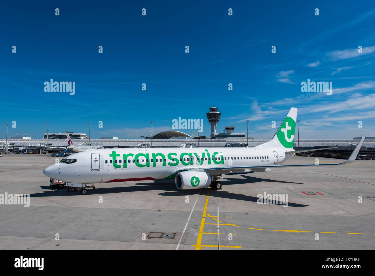 Un Boeing 737-800 della compagnia aerea Transavia, Aeroporto di Monaco, Monaco di Baviera, Germania Foto Stock
