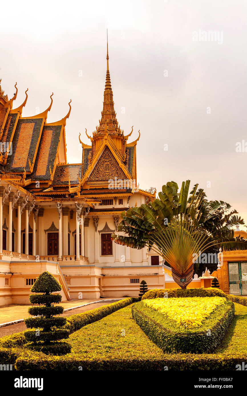 attrazioni-turistiche-a-phnom-penh-immagini-e-fotografie-stock-ad-alta