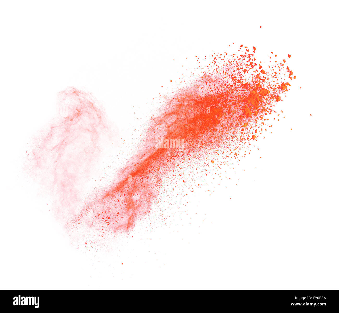 Esplosione di polvere di colore rosso su sfondo bianco Foto Stock