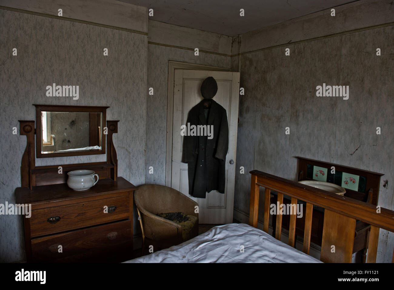 Situato nella piccola città di Breckland di Brandon, Suffolk, si trova una piccola cascina che è stato toccato da oltre trent'anni. Foto Stock