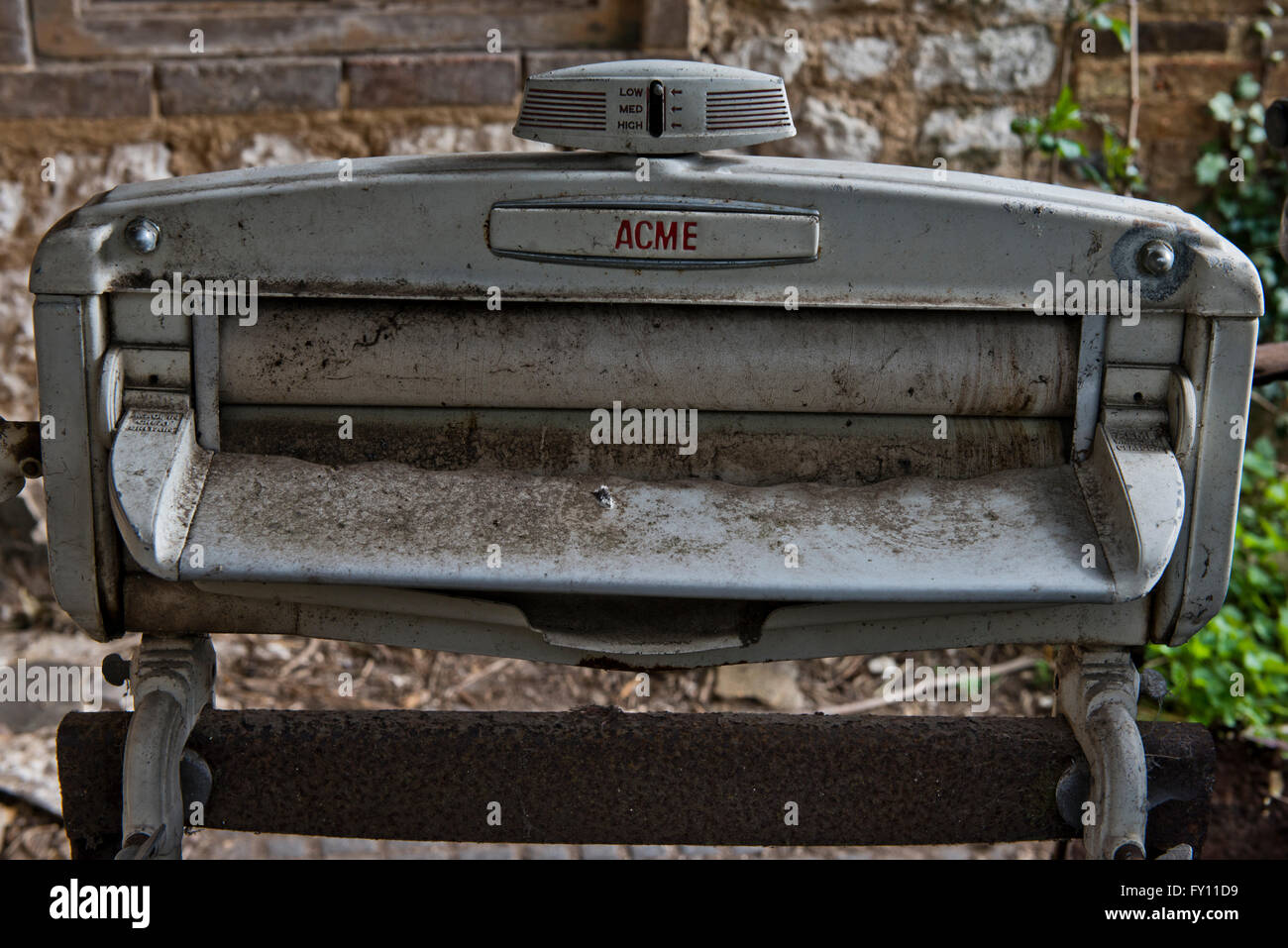Situato nella piccola città di Breckland di Brandon, Suffolk, si trova una piccola cascina che è stato toccato da oltre trent'anni. Foto Stock
