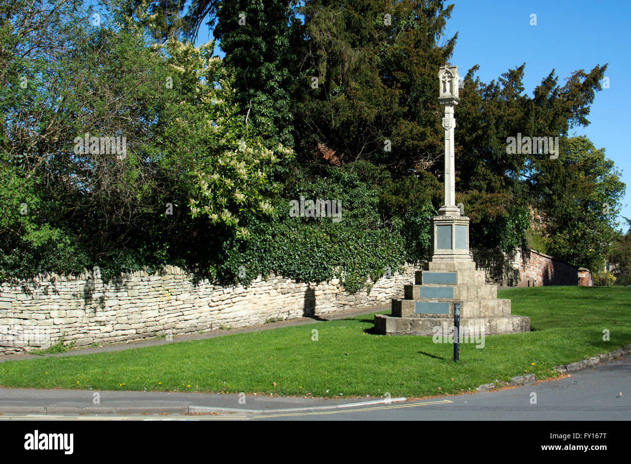 Il villaggio War Memorial, Prestbury, Gloucestershire, England, Regno Unito Foto Stock