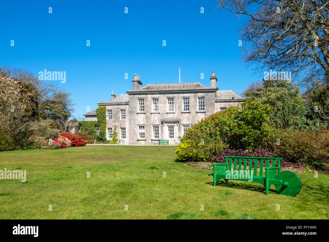 Il Mansion House e giardini a Trewithen vicino a Truro in Cornovaglia, Regno Unito Foto Stock