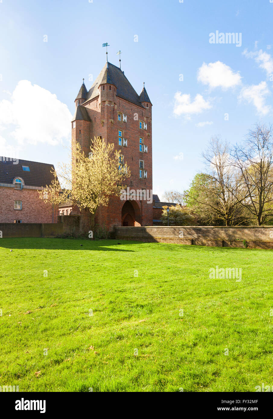 Klever Tor cancello alla parete della città di Xanten nella regione del Basso Reno Foto Stock