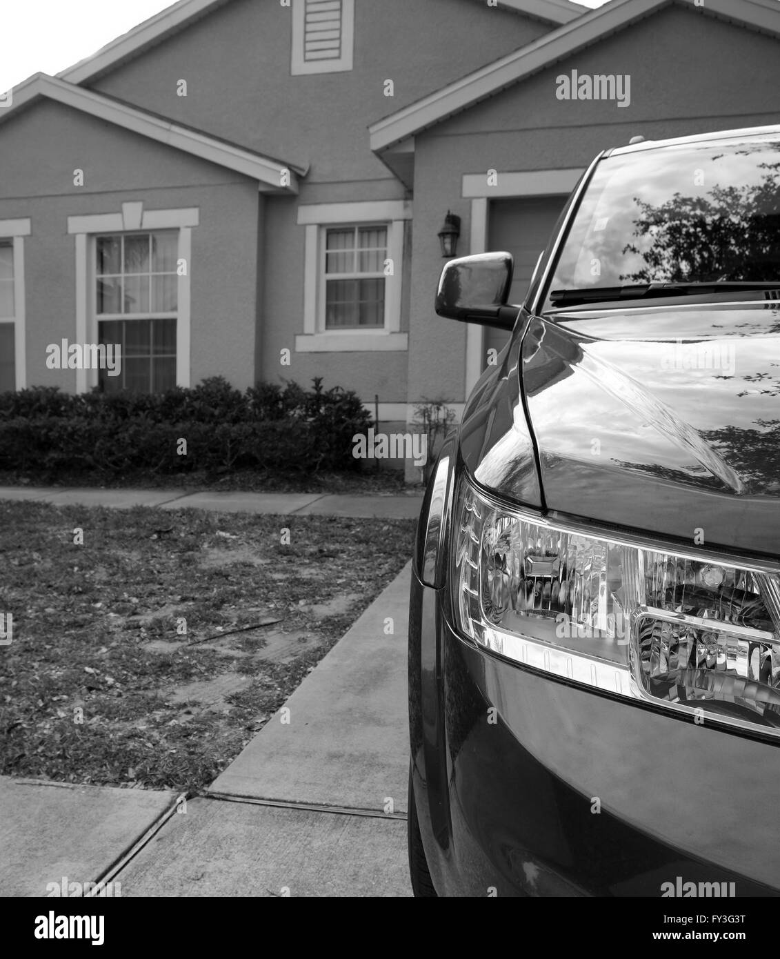 Americani moderni SUV, Dodge Journey dettagli su un viale residenziale in Florida, Stati Uniti d'America Aprile 2016 Foto Stock