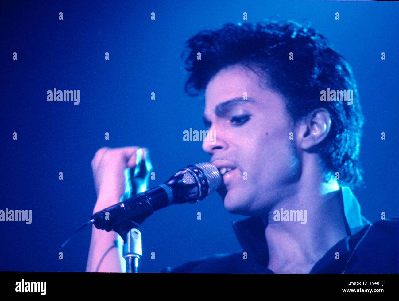 Prince Rogers Nelson: Der US-amerikanische Musiker, Saenger, Komponist, Musikproduzent und cantautore in 80er Jahren Live in Hamburg. /Picture alliance Foto Stock