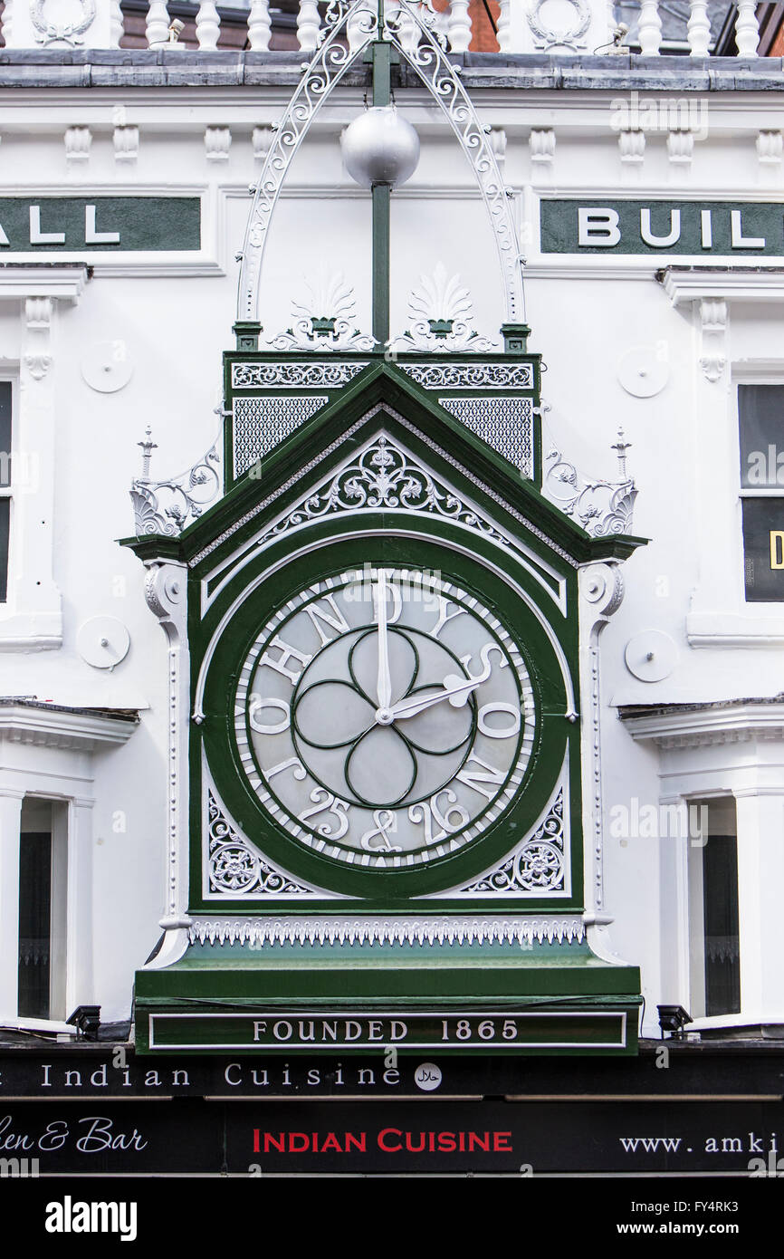 La sfera di tempo edifici su Briggate a Leeds, West Yorkshire, Inghilterra. Foto Stock