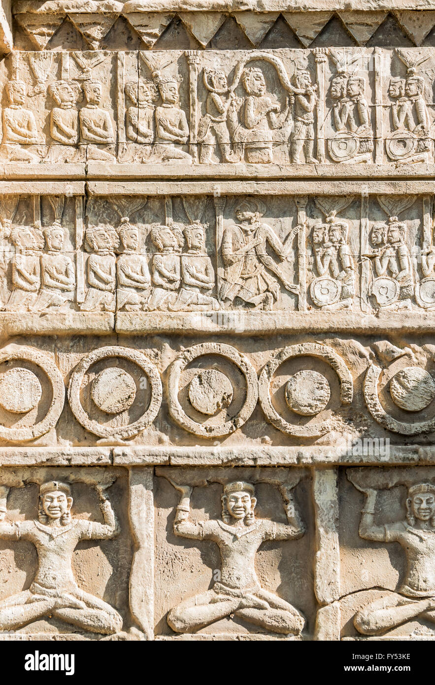 Esterno facciata scolpita di un tempio indù. Foto Stock