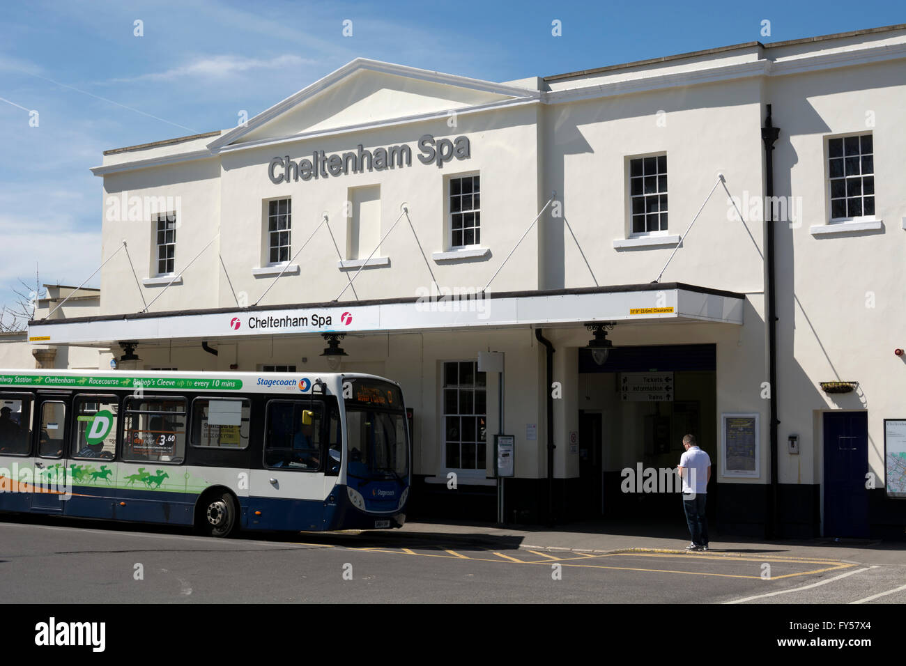 Cheltenham Spa stazione ferroviaria, Gloucestershire, England, Regno Unito Foto Stock