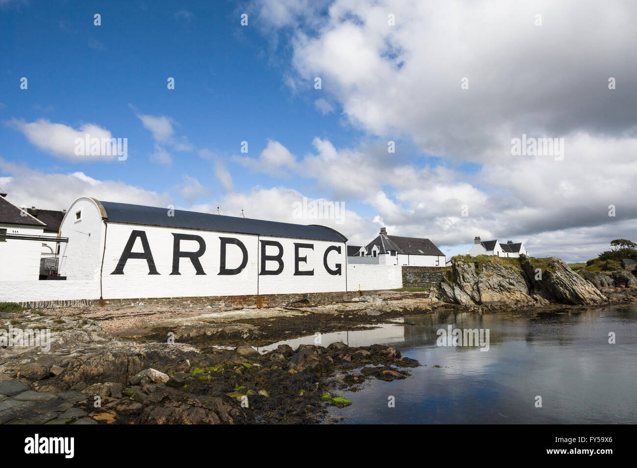 Ardbeg Distillery, isola di Islay, Ebridi Interne, Scotland, Regno Unito Foto Stock