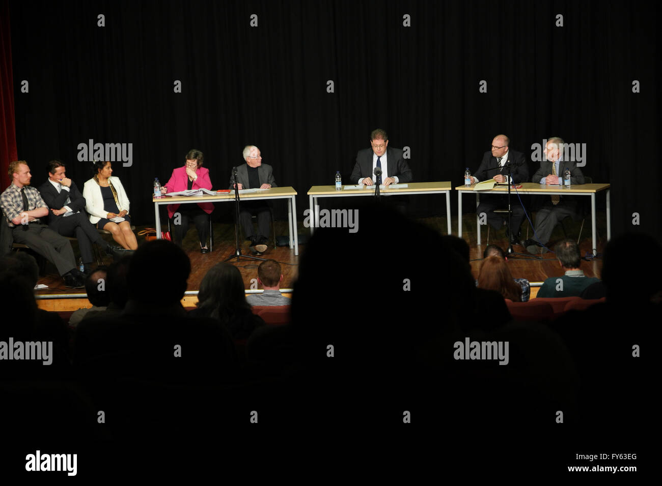 Droitwich, Worcestershire, Regno Unito 22 aprile 2016. Referendum UE Discussione. Credito: Terry Mason / Alamy Live News Foto Stock