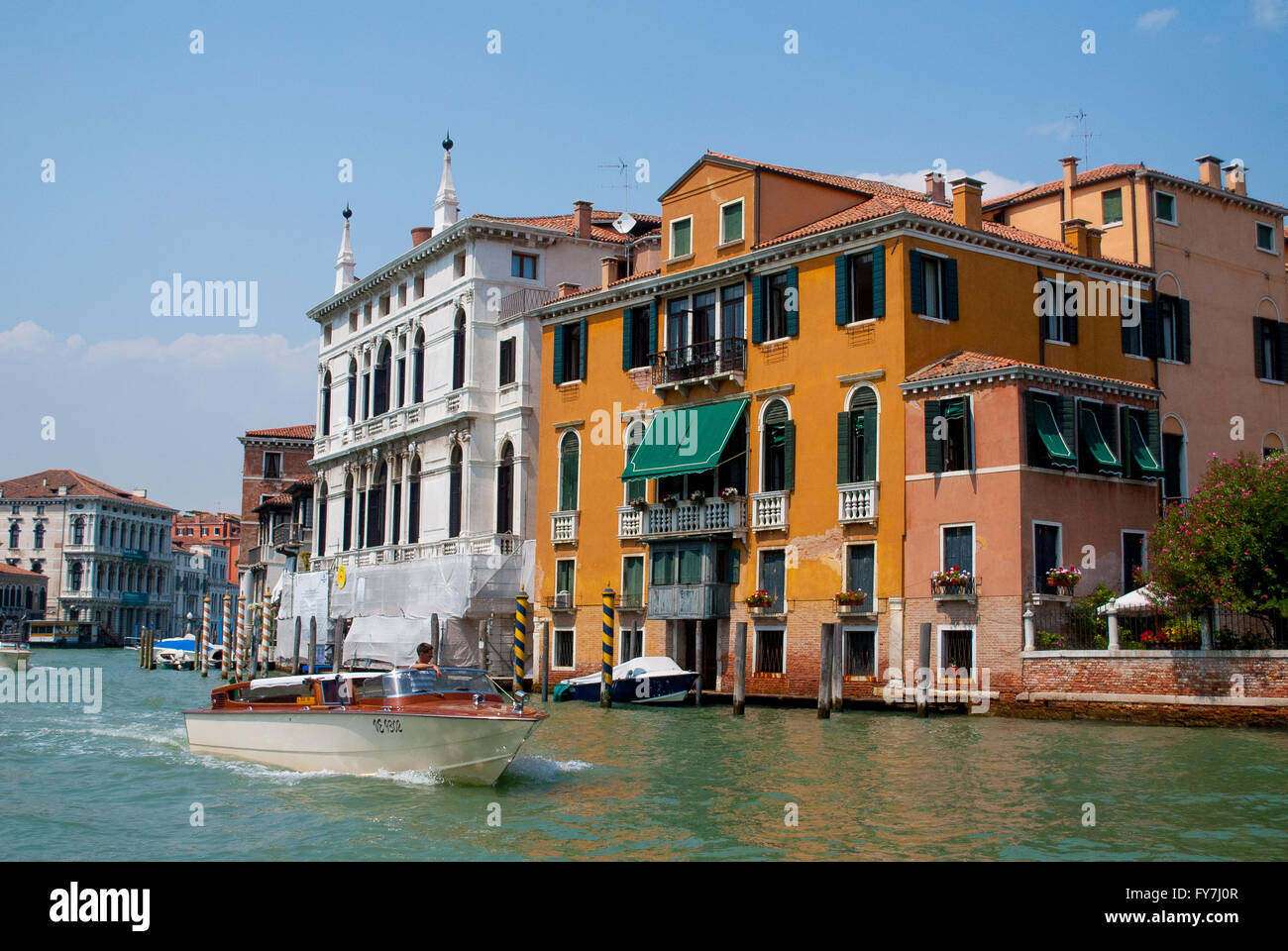 Edifici storici sul Canal Grande a Venezia, Italia Foto Stock