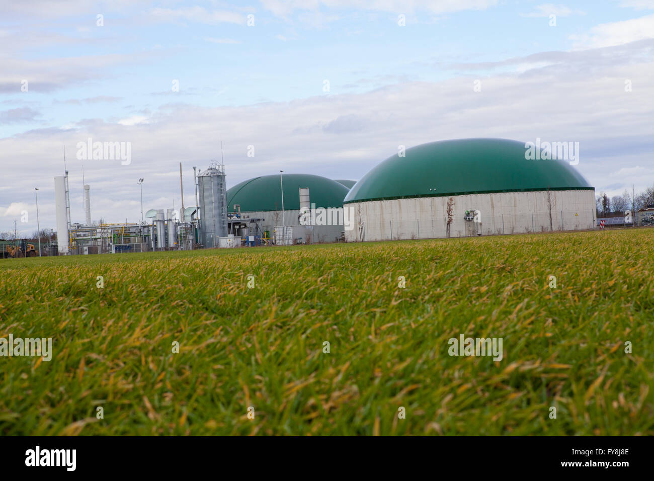 Bio impianto di gas in un campo Foto Stock