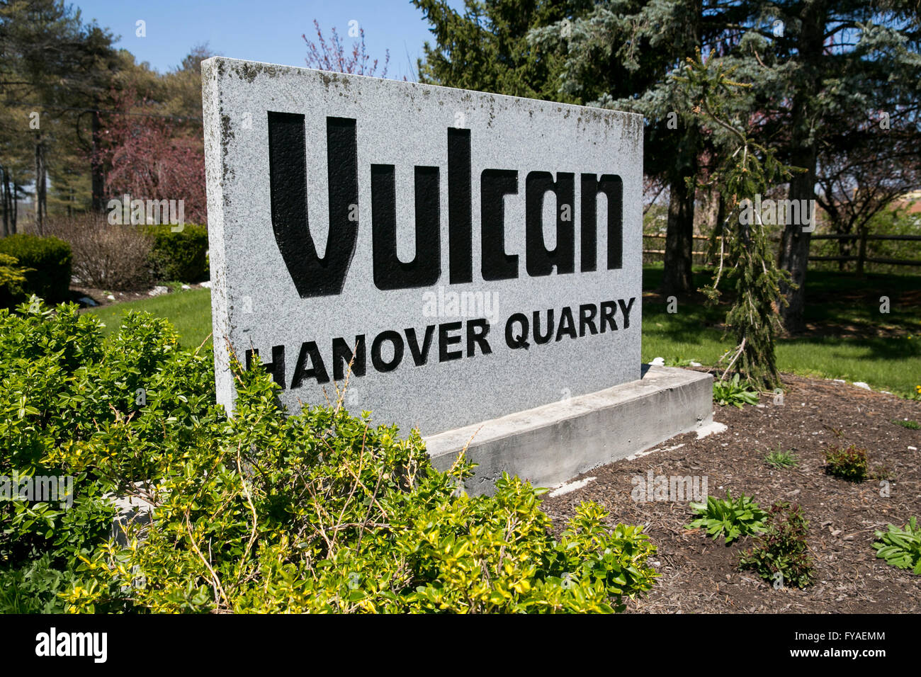 Un segno del logo al di fuori di una struttura occupata la Vulcan Materiali Azienda di Hannover, Pensilvania il 17 aprile 2016. Foto Stock