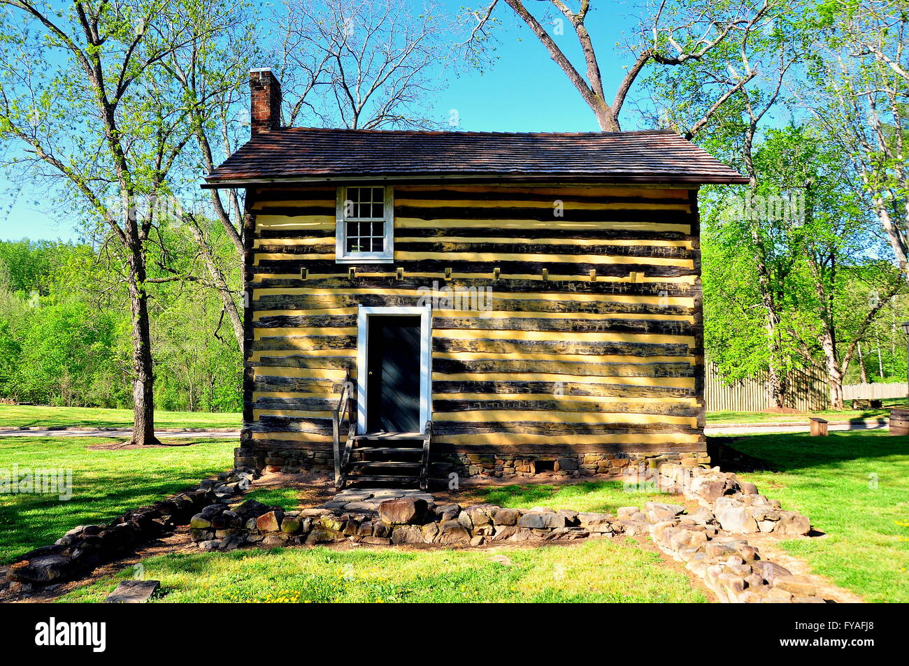 Betabara, North Carolina: xviii secolo fachwerk cabina di Betabara moravo storico insediamento sito * Foto Stock