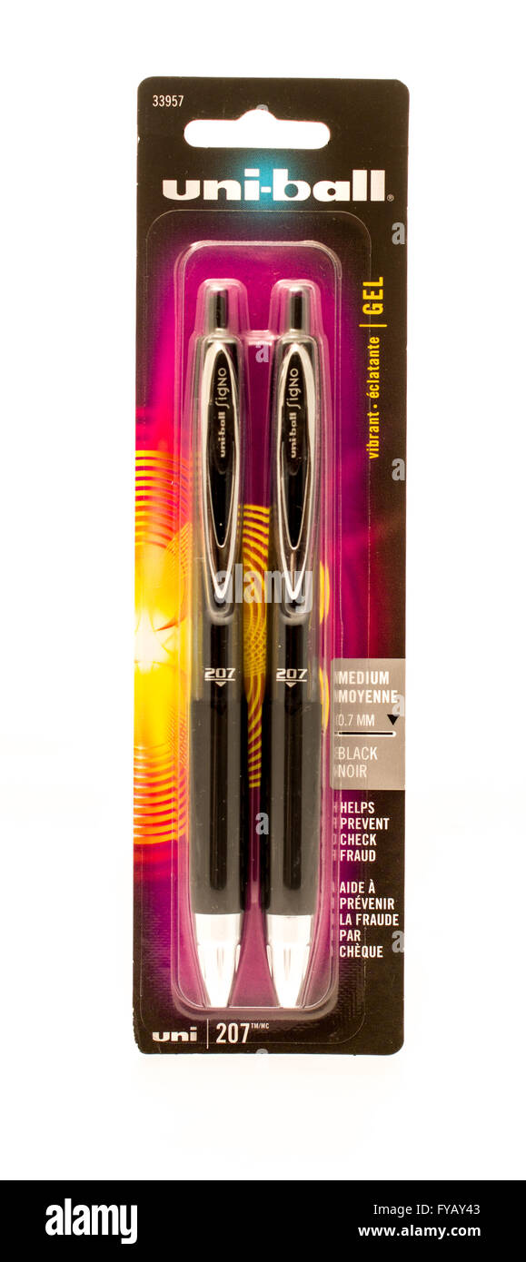 Winneconne, WI -18 sett 2015: Pacchetto di uni-ball inchiostro gel penne. Foto Stock
