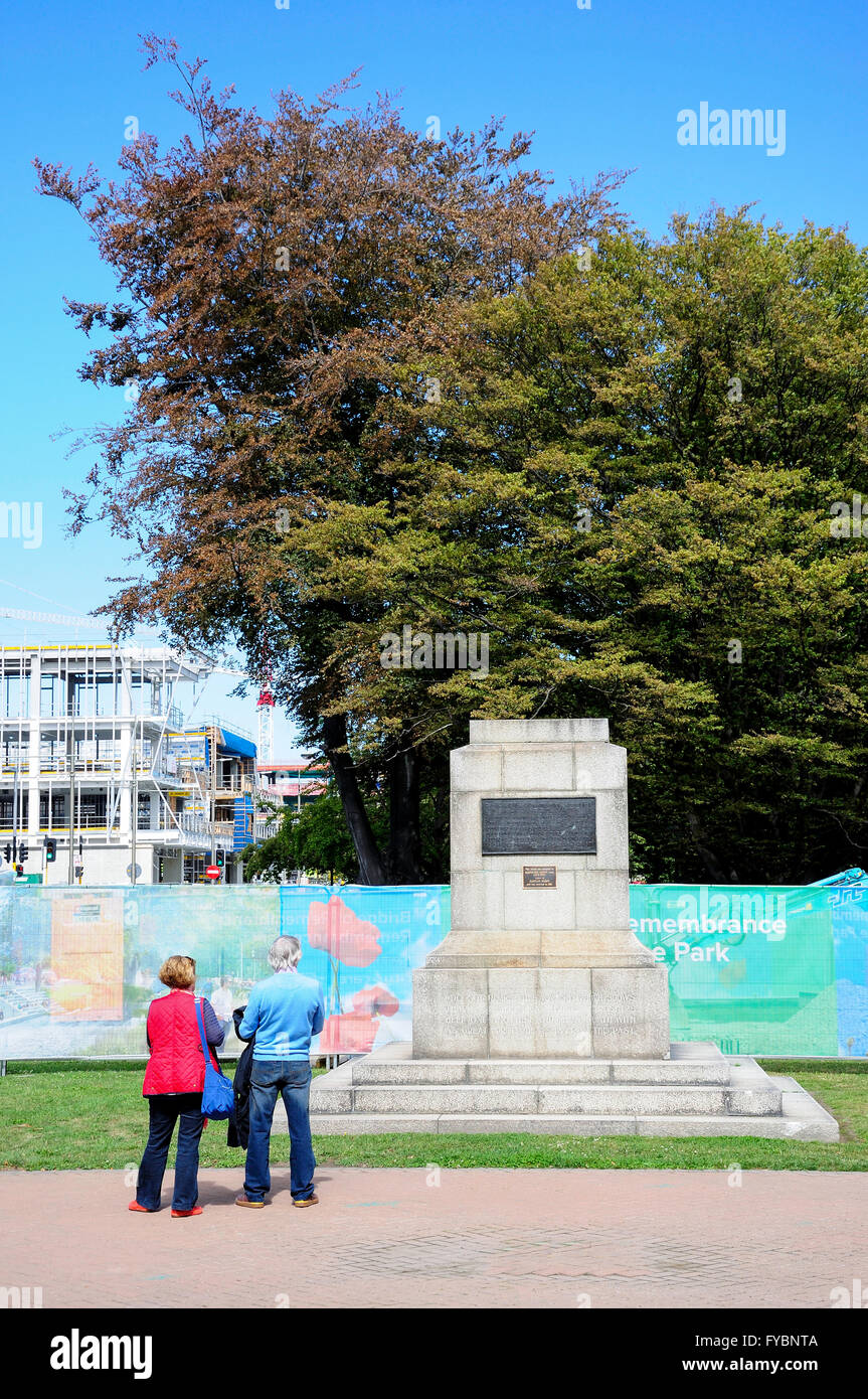 Plinto di vuoto per il Capitano Robert Falcon Scott statua dopo il terremoto, Worcester Street, Christchurch, Canterbury, Nuova Zelanda Foto Stock