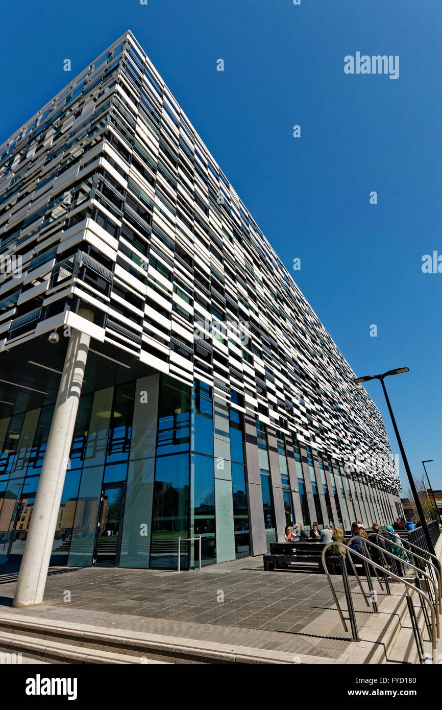 Il Brooks Edificio, Metropolitana di Manchester University di Birley, Hulme, Manchester. Foto Stock
