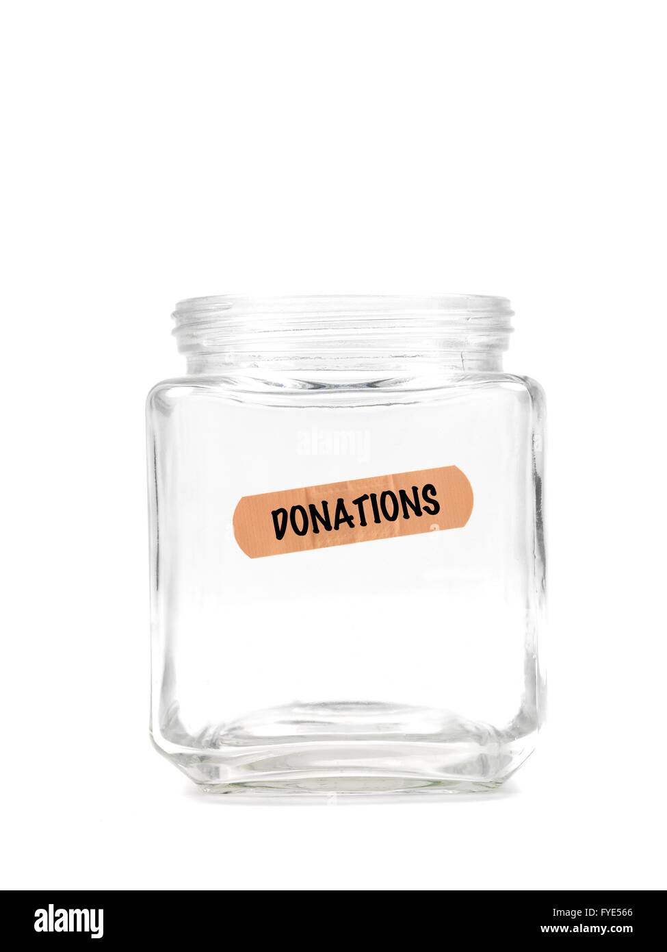 Un vuoto di denaro jar isolata contro uno sfondo bianco Foto Stock